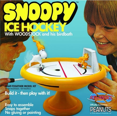 Atlantis M5696 Snoopy Ice Hockey with Woodstock and his Birdbath Plastic Model Kit NIB