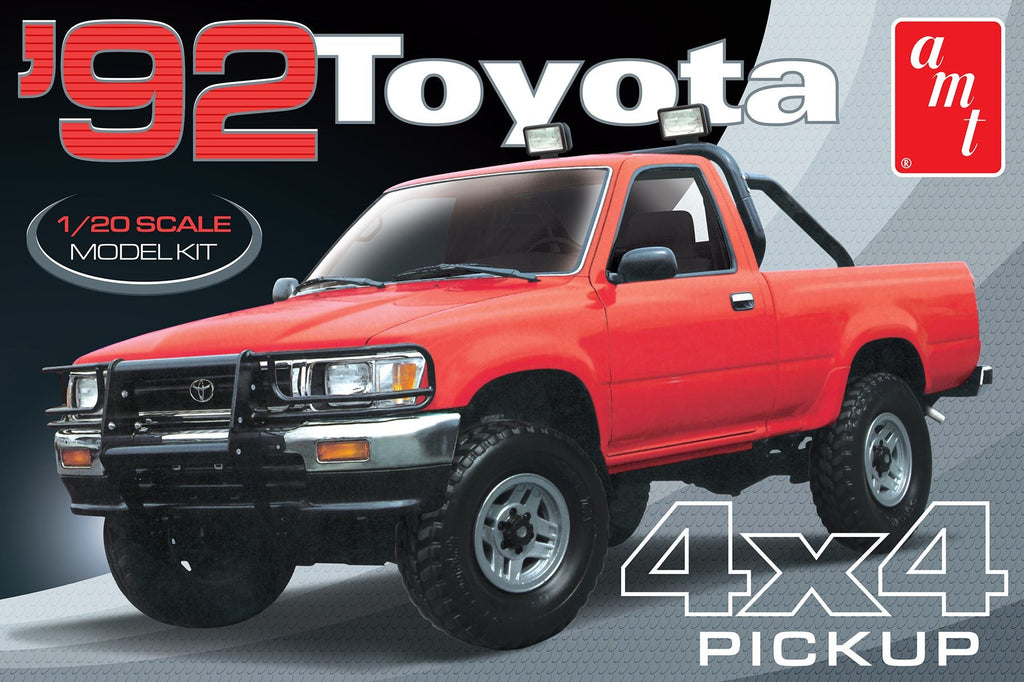 AMT 1992 Toyota 4x4 Pickup 1:20 Plastic Model Kit