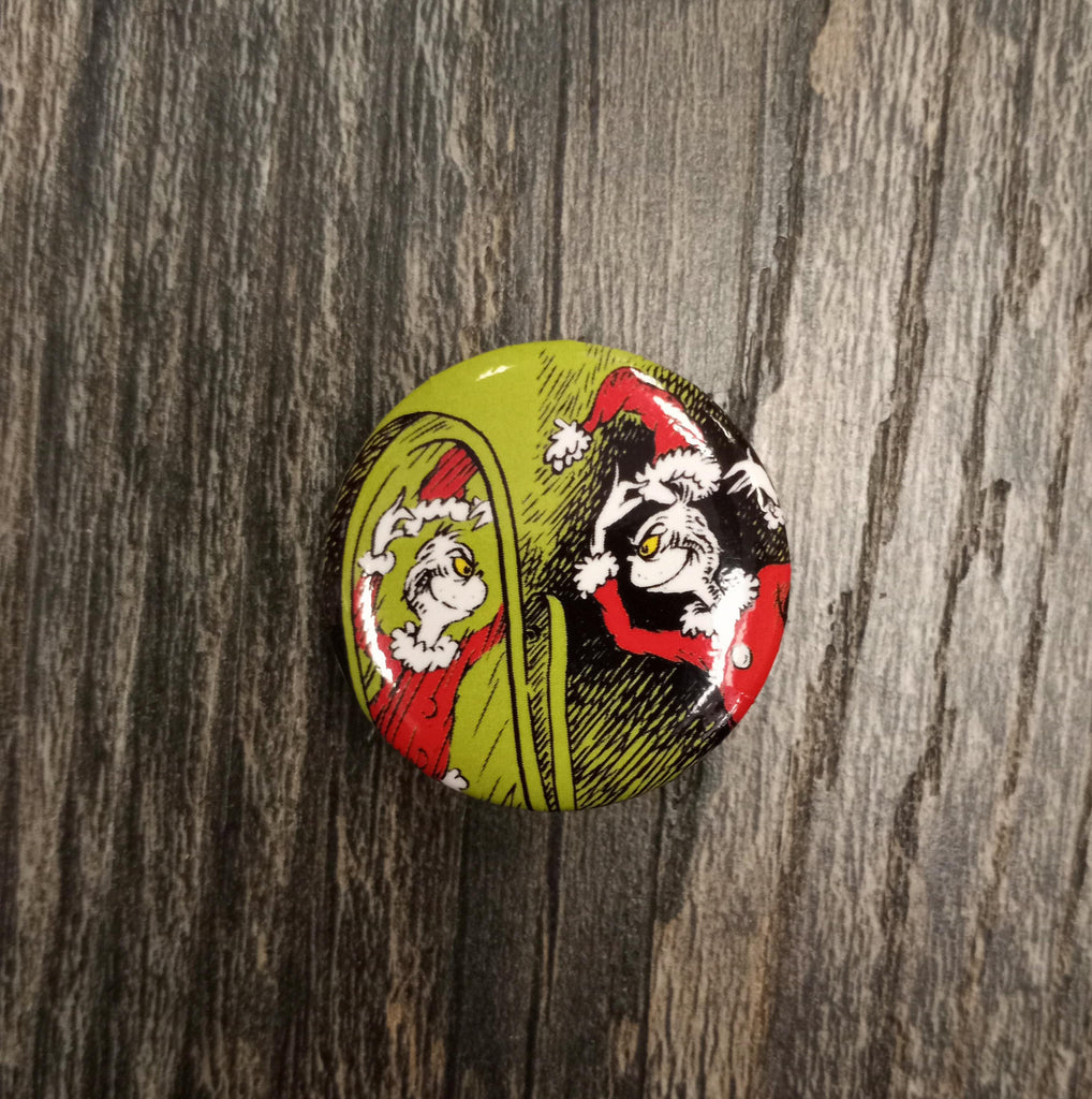 Grinch Bucket O Buttons