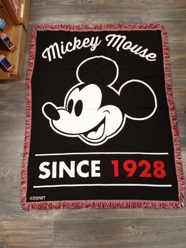 Disney Classic Mickey 1928 Jacquard Blanket